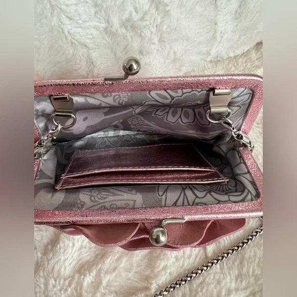 Brighton Crossbody Purse Rosalie Flower Rose
Metallic Pink Leather - Picture 5 of 9
